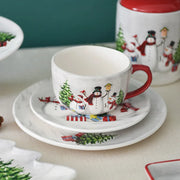 🎄 Nordic Charm Snowman Tableware – Eco-Friendly Porcelain Bowls & Plates 🌟